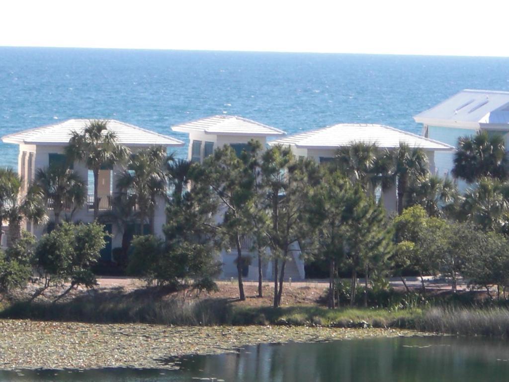 Carillon Beach Resort Inn Panama City Beach Exterior photo